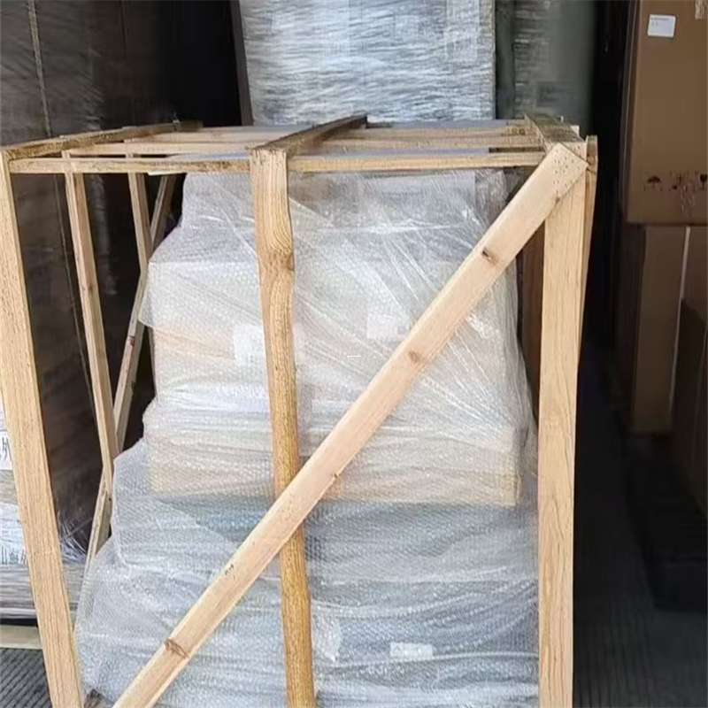 桑日县金塔县：物流专线的高效货运之旅